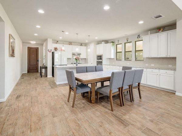 1136 Almeria BND, Leander, TX 78641