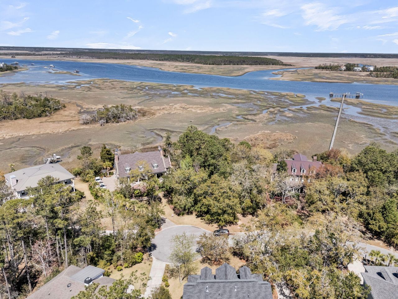 2296 Beckenham Drive Photo 10