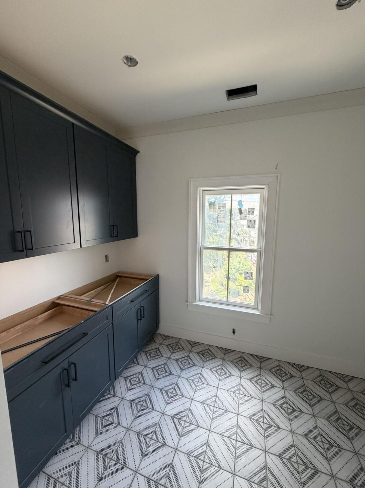 2296 Beckenham Drive Photo 34