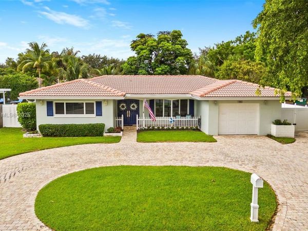 1180 SW 17th St, Boca Raton, FL 33486