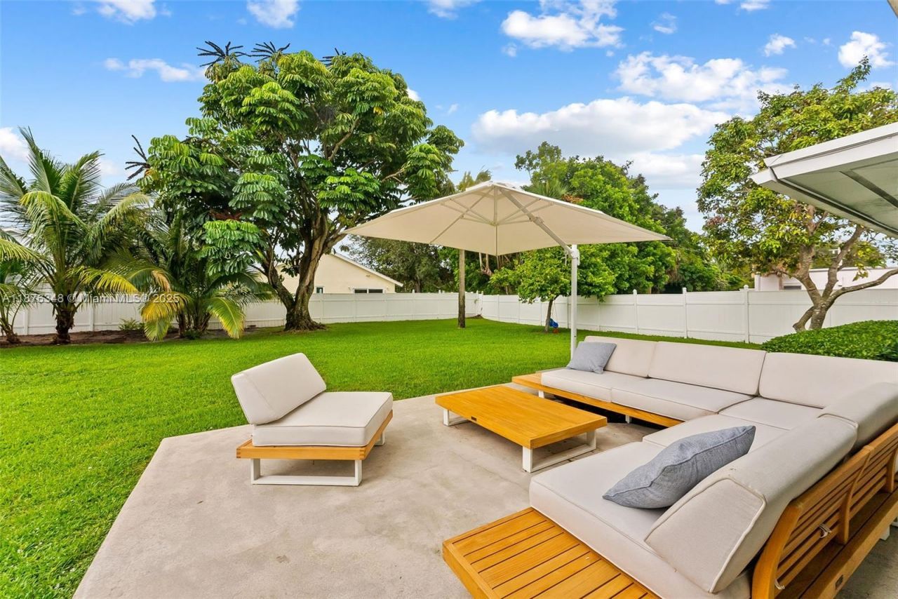 1180 SW 17th St, Boca Raton, FL 33486 Photo