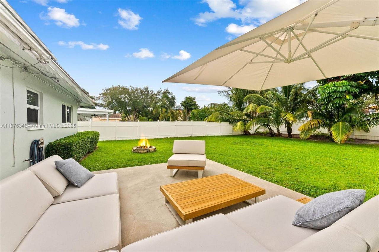 1180 SW 17th St, Boca Raton, FL 33486 Photo