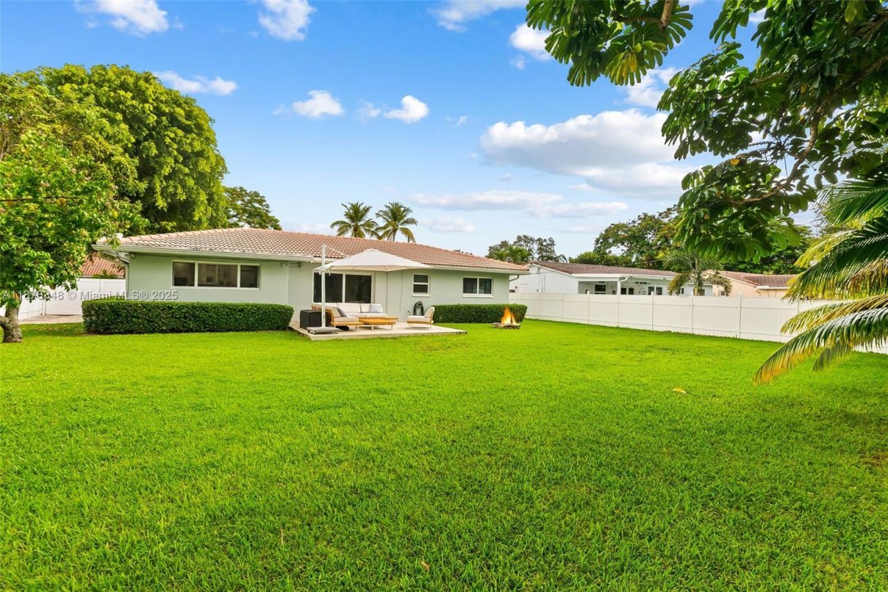 1180 SW 17th St, Boca Raton, FL 33486 Photo