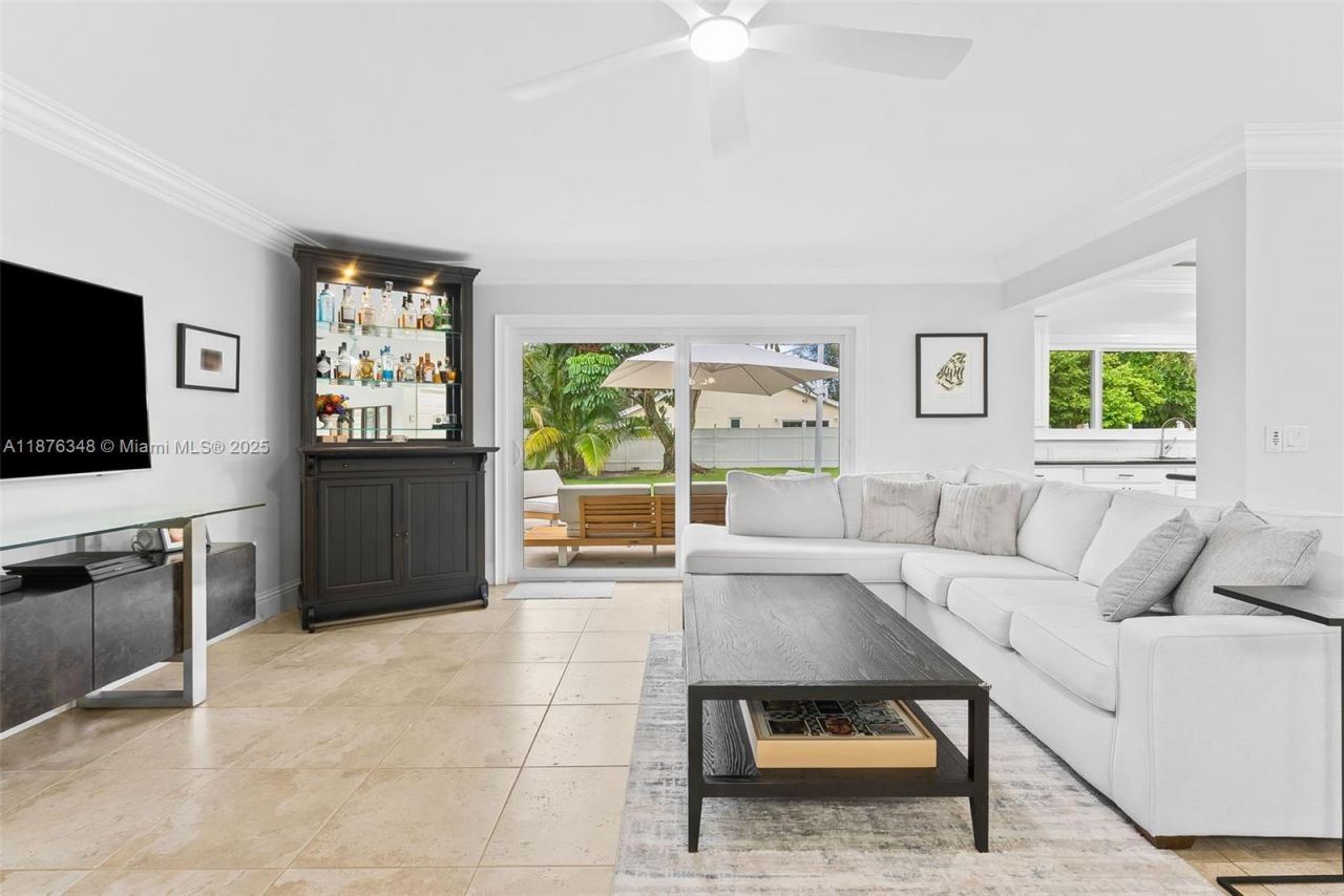 1180 SW 17th St, Boca Raton, FL 33486 Photo