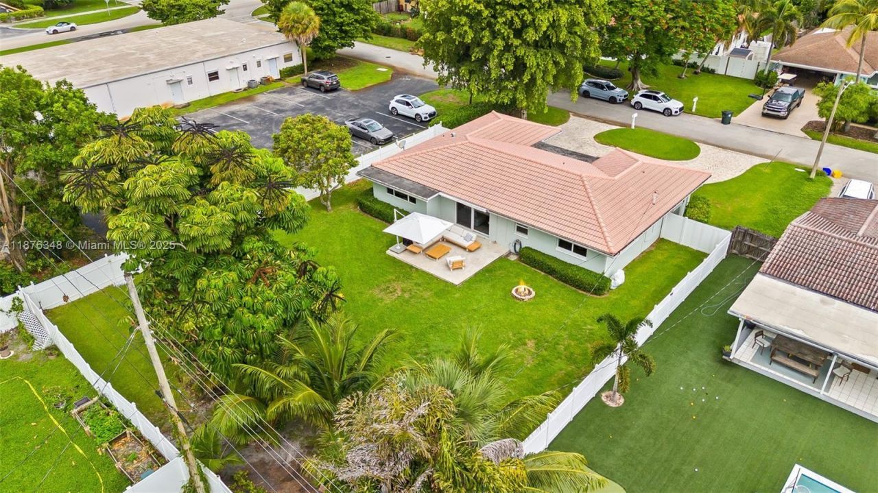 1180 SW 17th St, Boca Raton, FL 33486 Photo