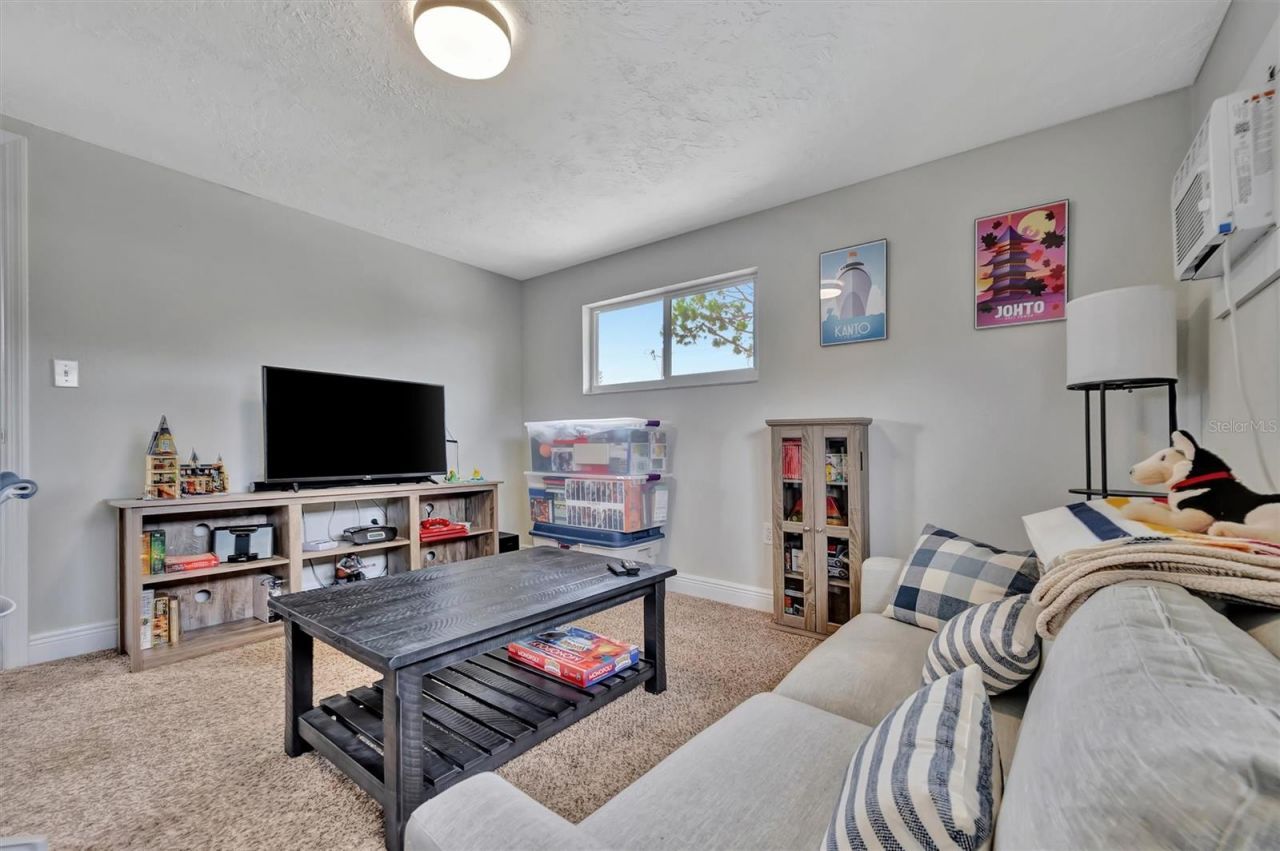 1103 20th Avenue W, Palmetto, FL 34221 Photo