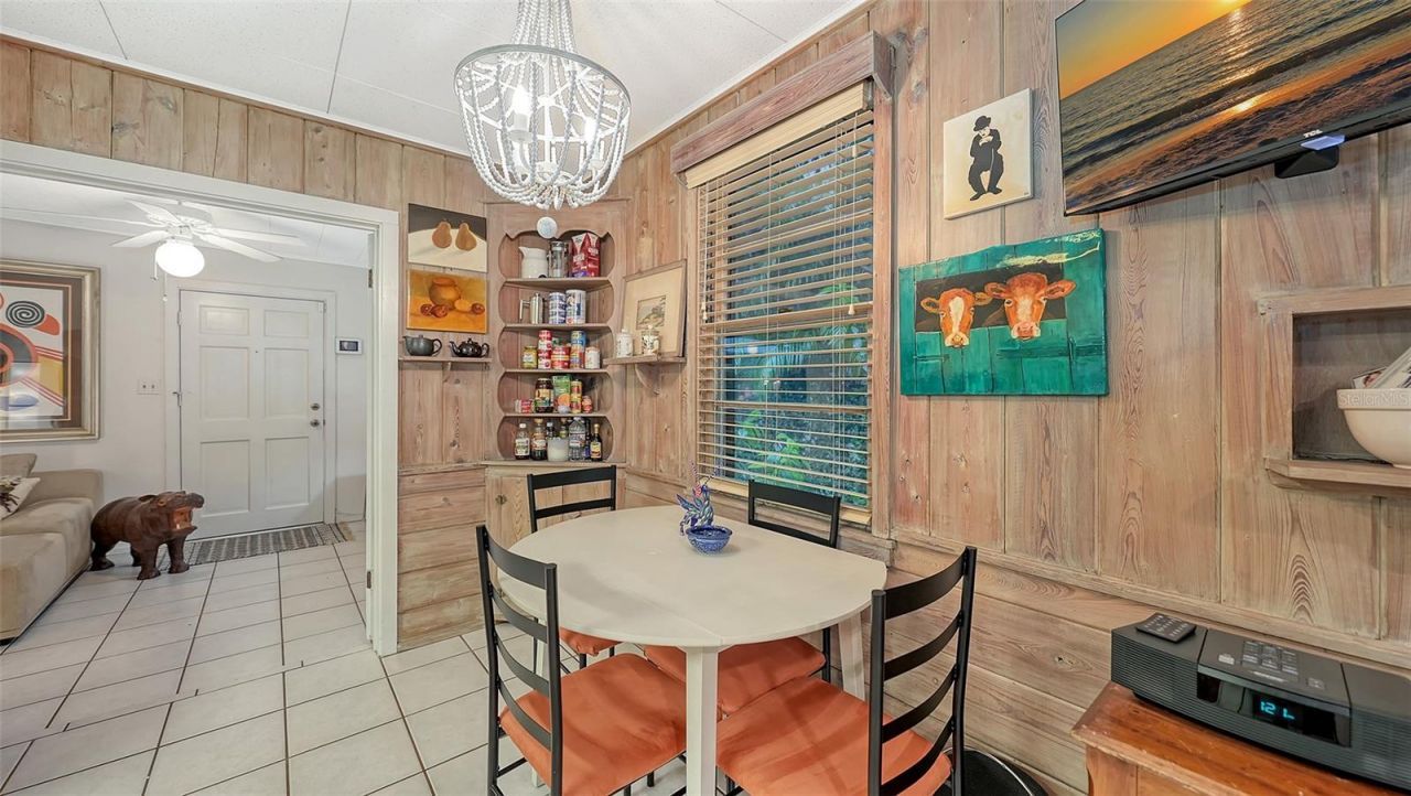 1702 Hillview Street, Sarasota, FL 34239 Photo