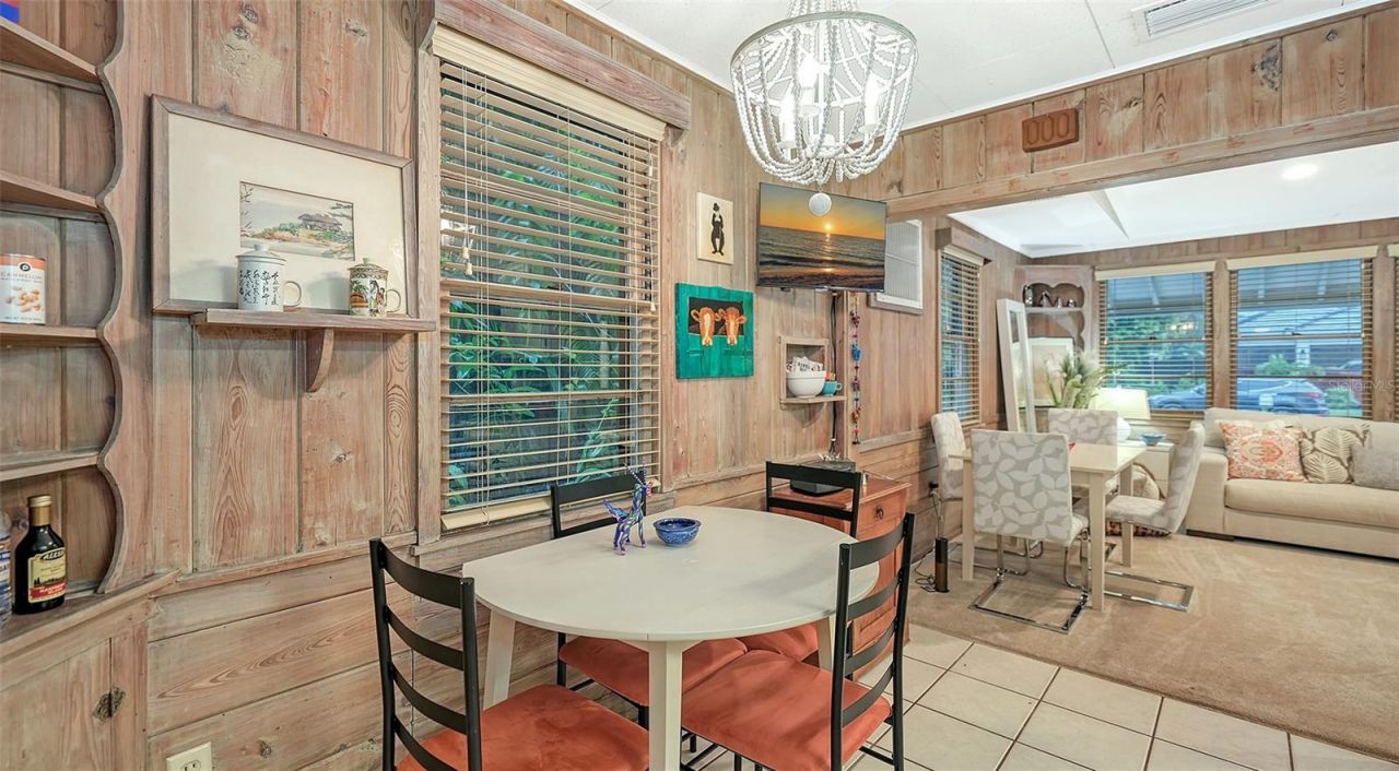 1702 Hillview Street, Sarasota, FL 34239 Photo