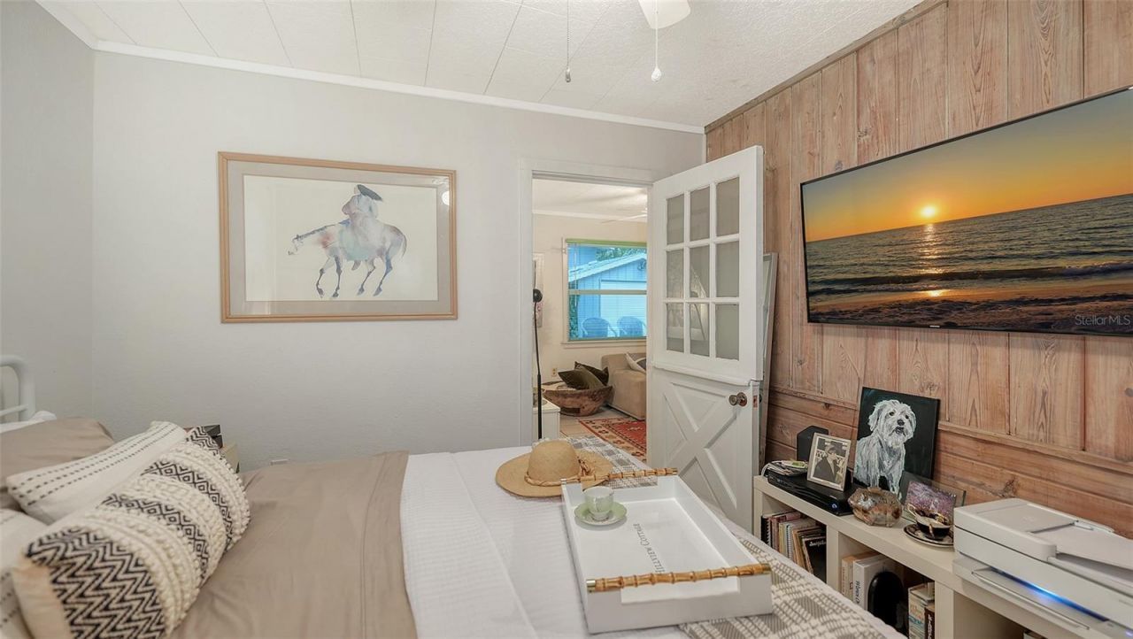 1702 Hillview Street, Sarasota, FL 34239 Photo