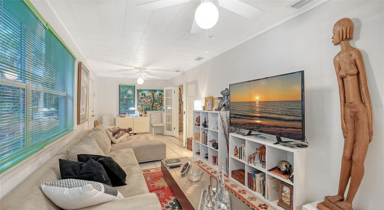 1702 Hillview Street, Sarasota, FL 34239 Photo