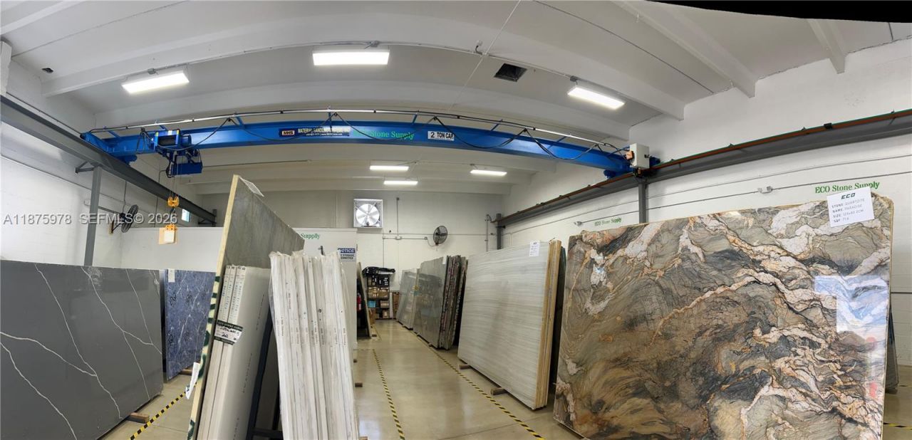 2757 W 77th Pl, Hialeah, FL 33016 Photo