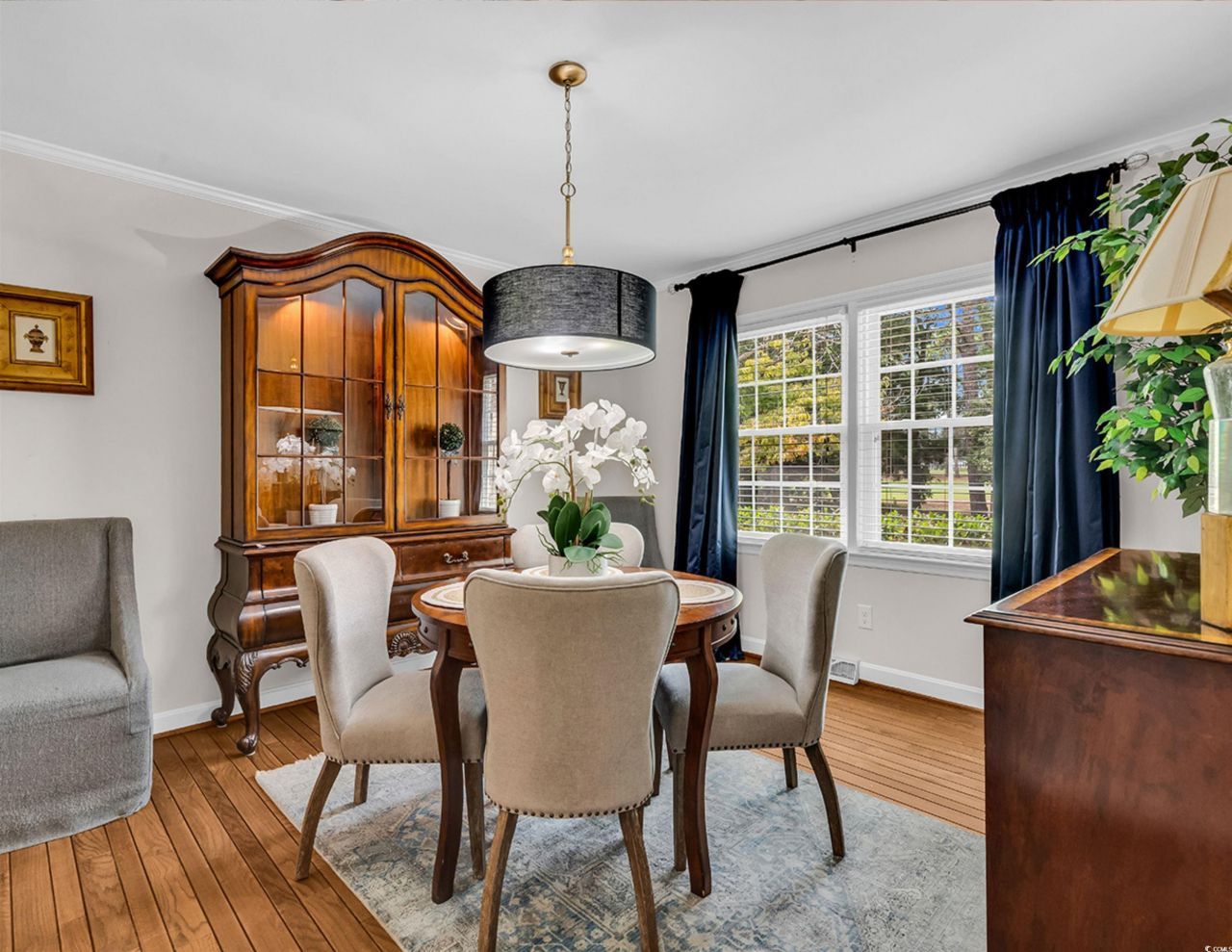 5803 Country Club Dr. Photo 10