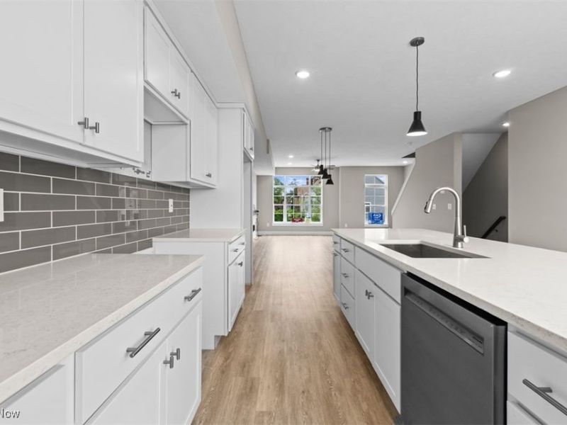 2085 Wynn Road, Unit 2, Cleveland, OH 44118 Photo 11