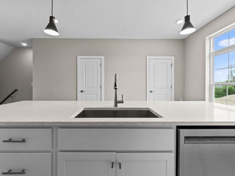 2085 Wynn Road, Unit 2, Cleveland, OH 44118 Photo 12