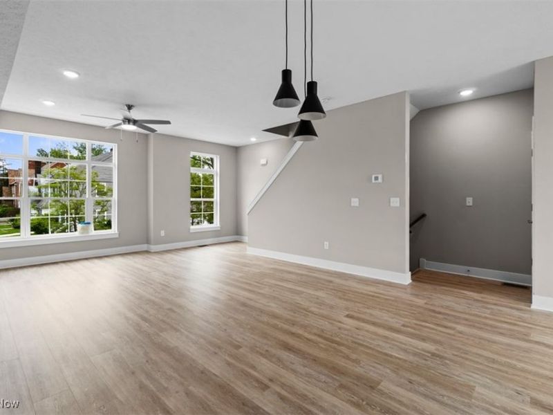 2085 Wynn Road, Unit 2, Cleveland, OH 44118 Photo 18