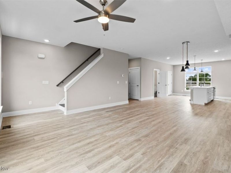 2085 Wynn Road, Unit 2, Cleveland, OH 44118 Photo 19