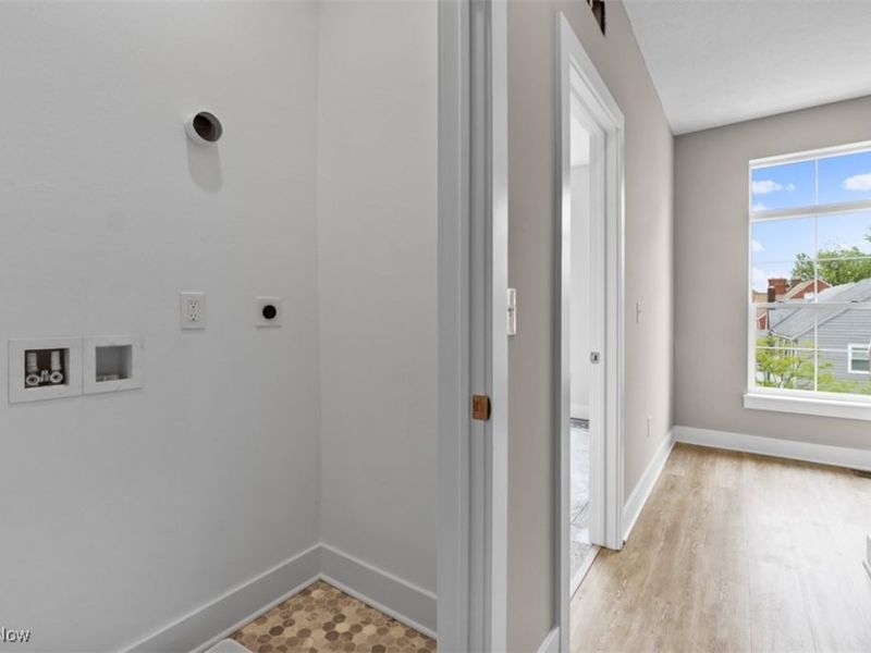 2085 Wynn Road, Unit 2, Cleveland, OH 44118 Photo 26