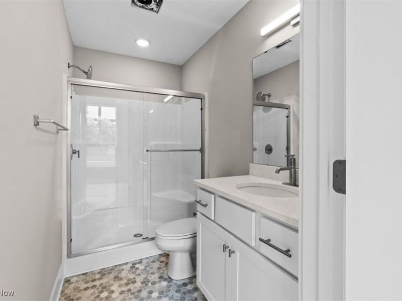 2085 Wynn Road, Unit 2, Cleveland, OH 44118 Photo 9