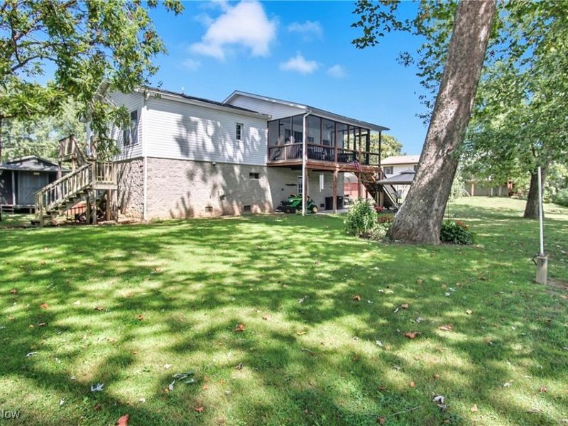 9390 Shady Lane, Blue Rock, OH 43720 Photo 6