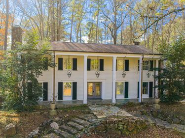 52 Dogwood Acres Drive, Chapel Hill, NC 27516