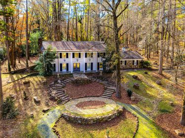 52 Dogwood Acres Drive, Chapel Hill, NC 27516