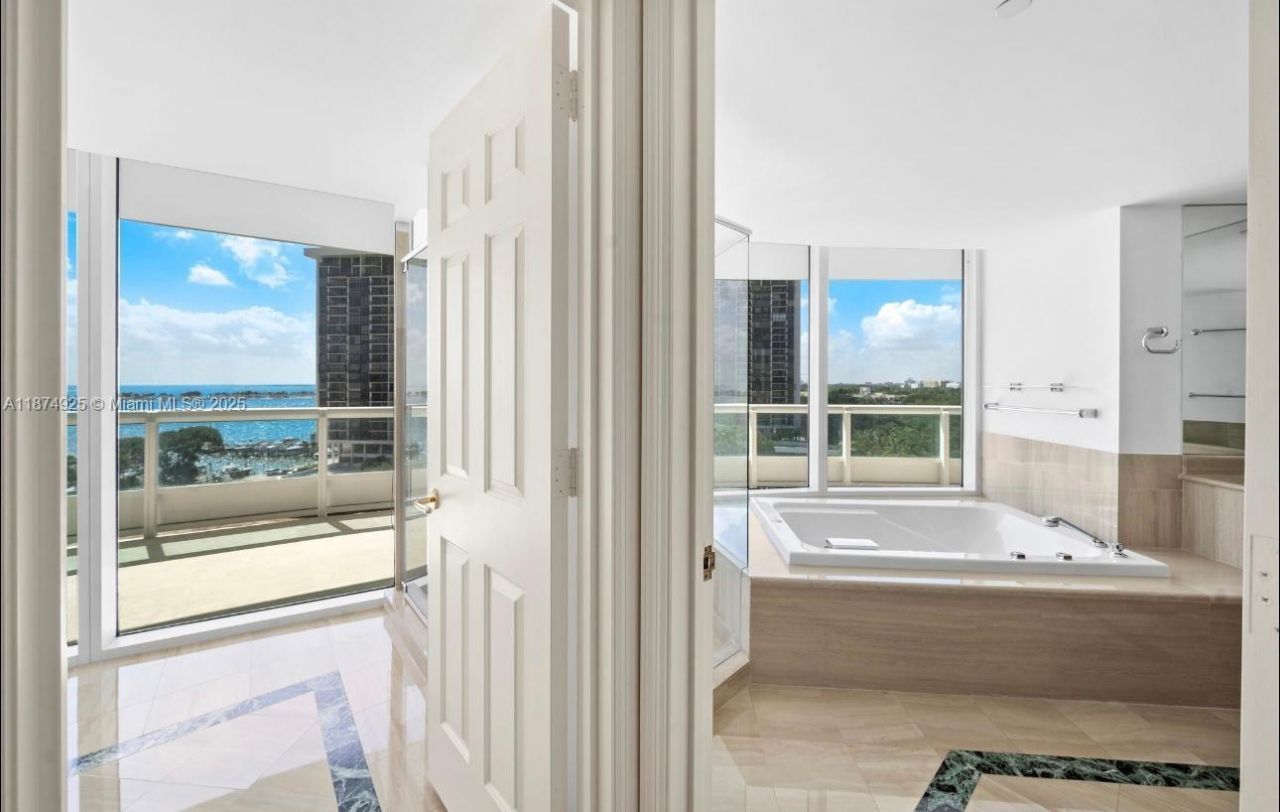 1643 Brickell Ave, Unit 1002, Miami, FL 33129 Photo