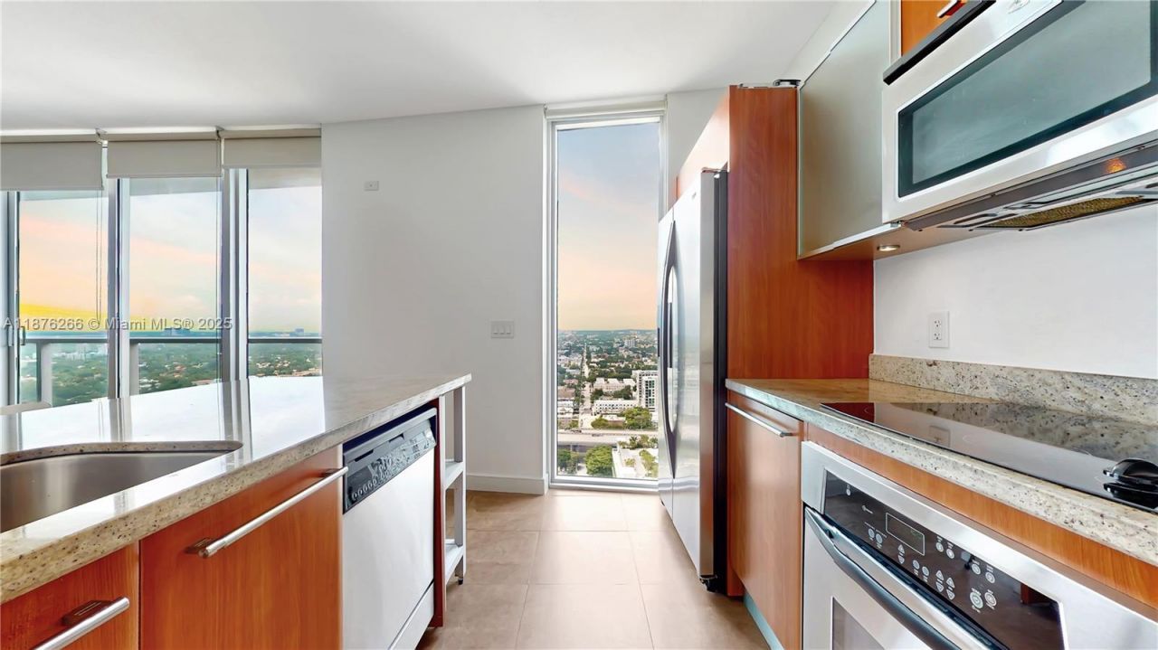 185 SW 7th St, Unit 2900, Miami, FL 33130 Photo