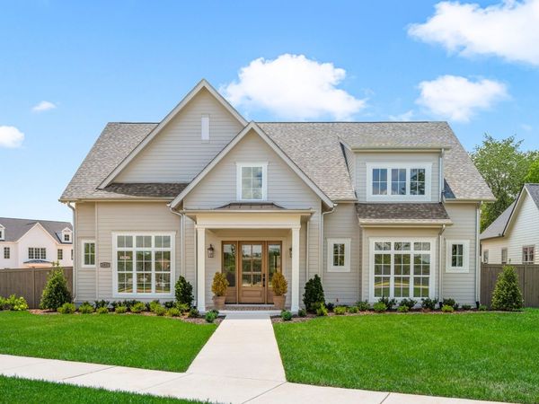 2927 Torrence Trl, Spring Hill, TN 37174