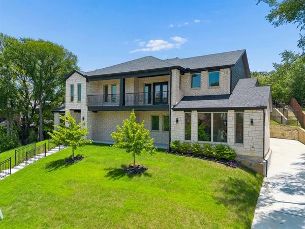 9008 Crosswind Drive, Fort Worth, TX 76179