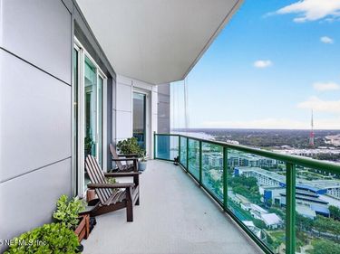 1431 RIVERPLACE Boulevard, Unit 2501, Jacksonville, FL 32207