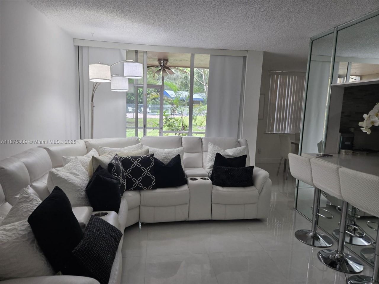 9410 Live Oak Pl, Unit 103, Davie, FL 33324 Photo