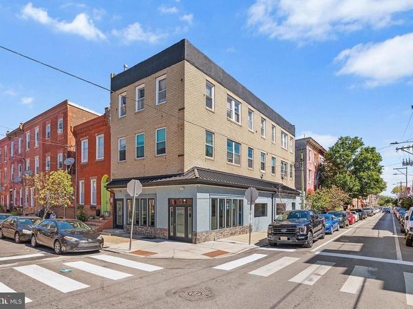 1537 S 6TH STREET, PHILADELPHIA, PA 19147