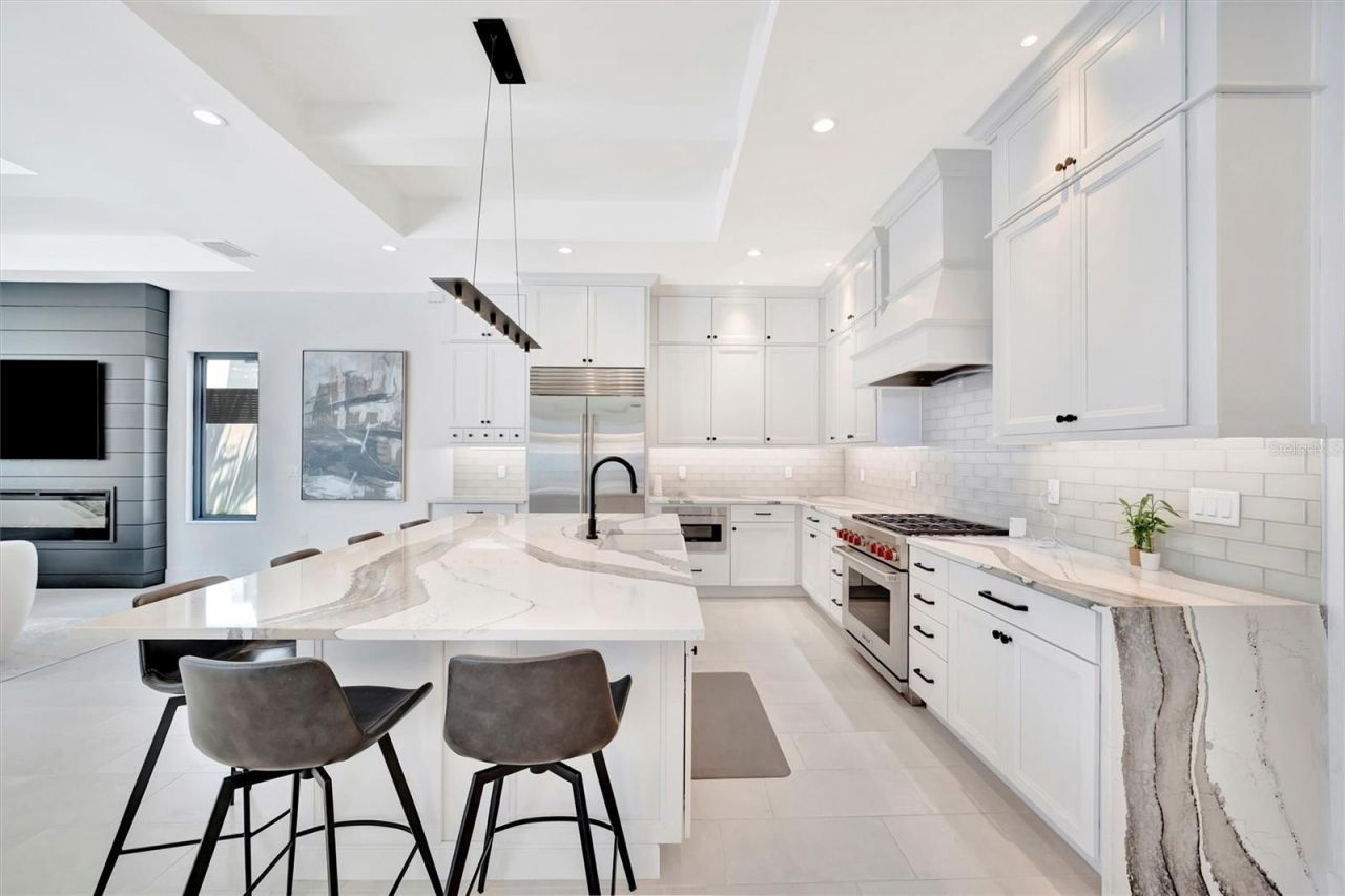 5939 Redbay Boulevard, Bradenton, FL 34210 Photo