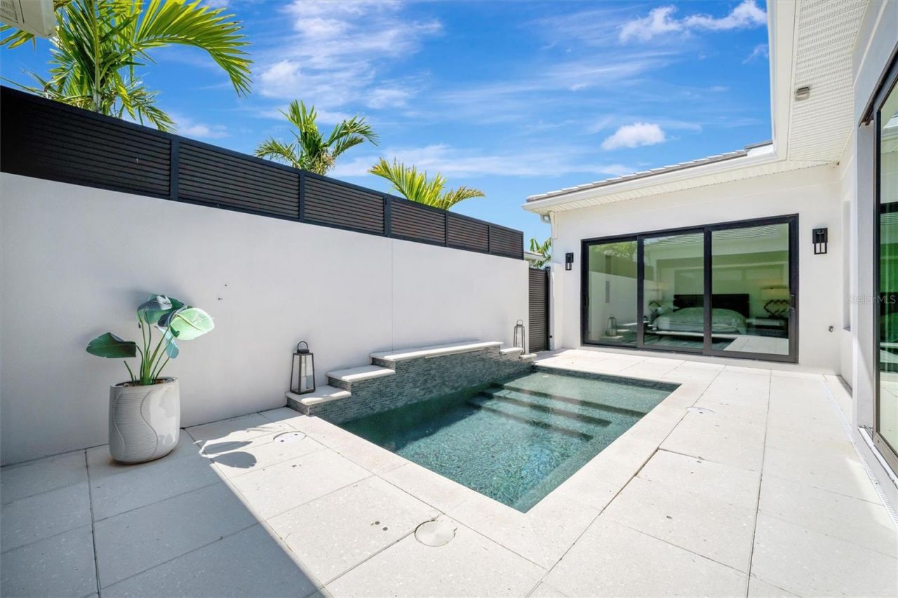 5939 Redbay Boulevard, Bradenton, FL 34210 Photo