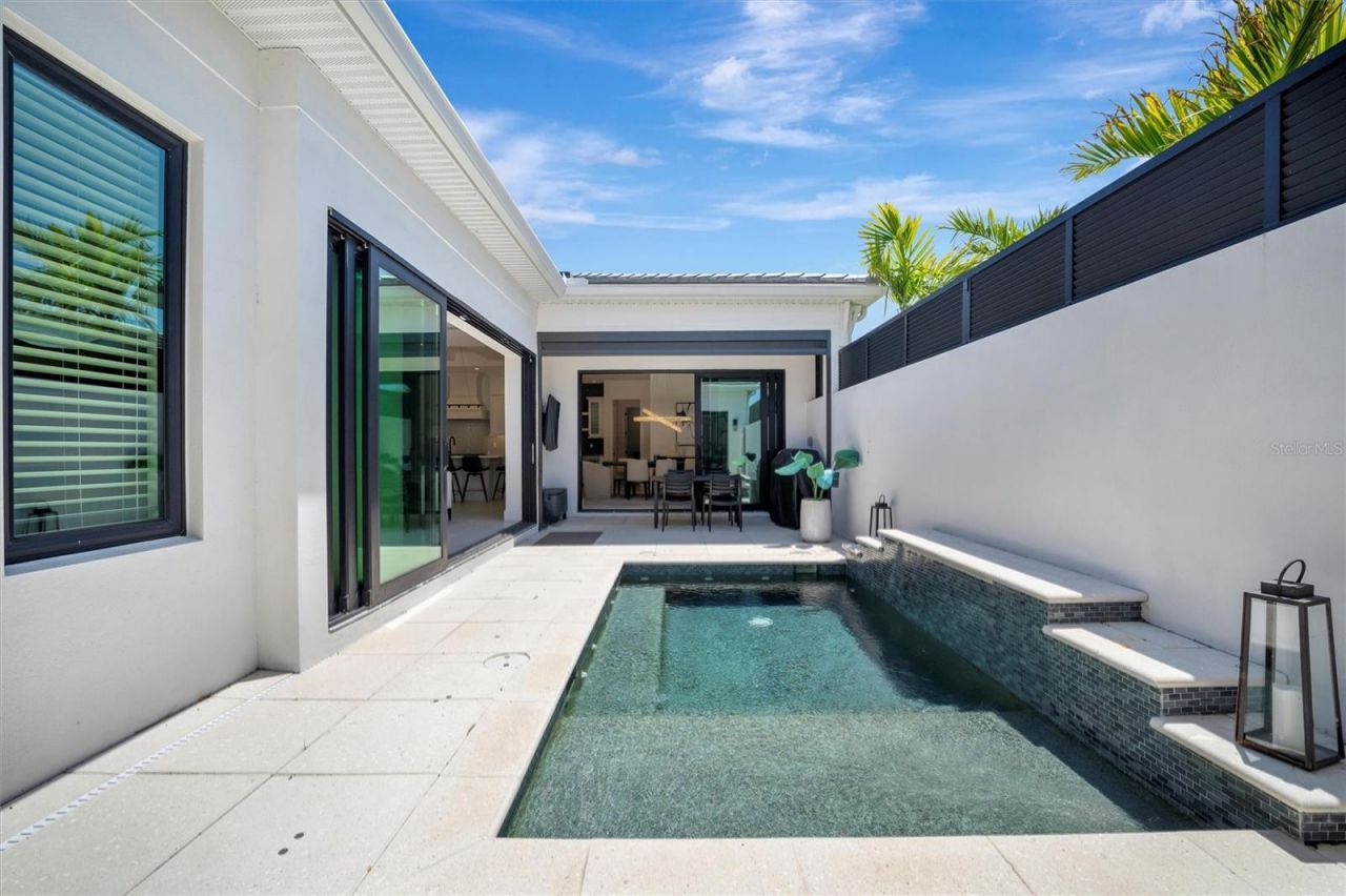 5939 Redbay Boulevard, Bradenton, FL 34210 Photo