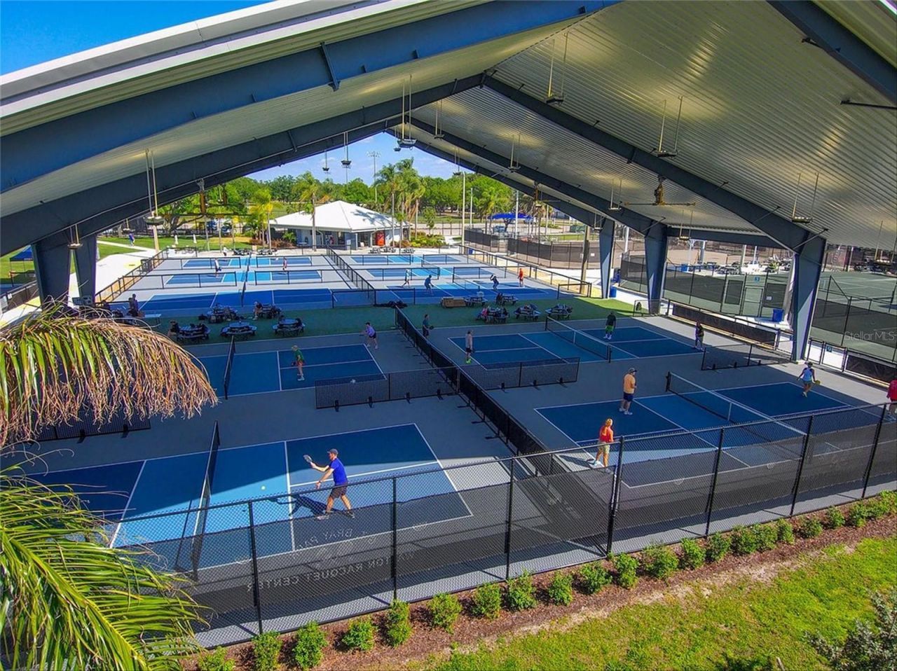 5939 Redbay Boulevard, Bradenton, FL 34210 Photo