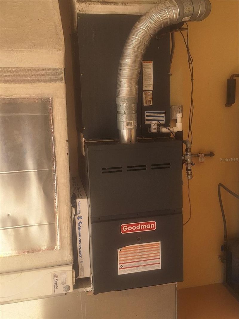 9613 Leeward Avenue, Largo, FL 33773 Photo