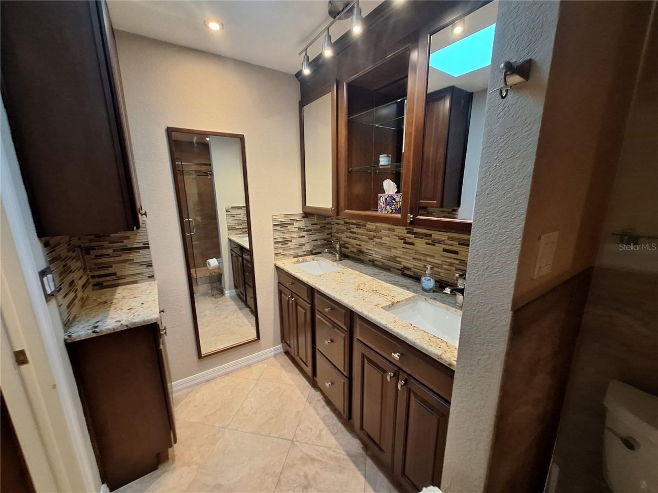 9613 Leeward Avenue, Largo, FL 33773 Photo