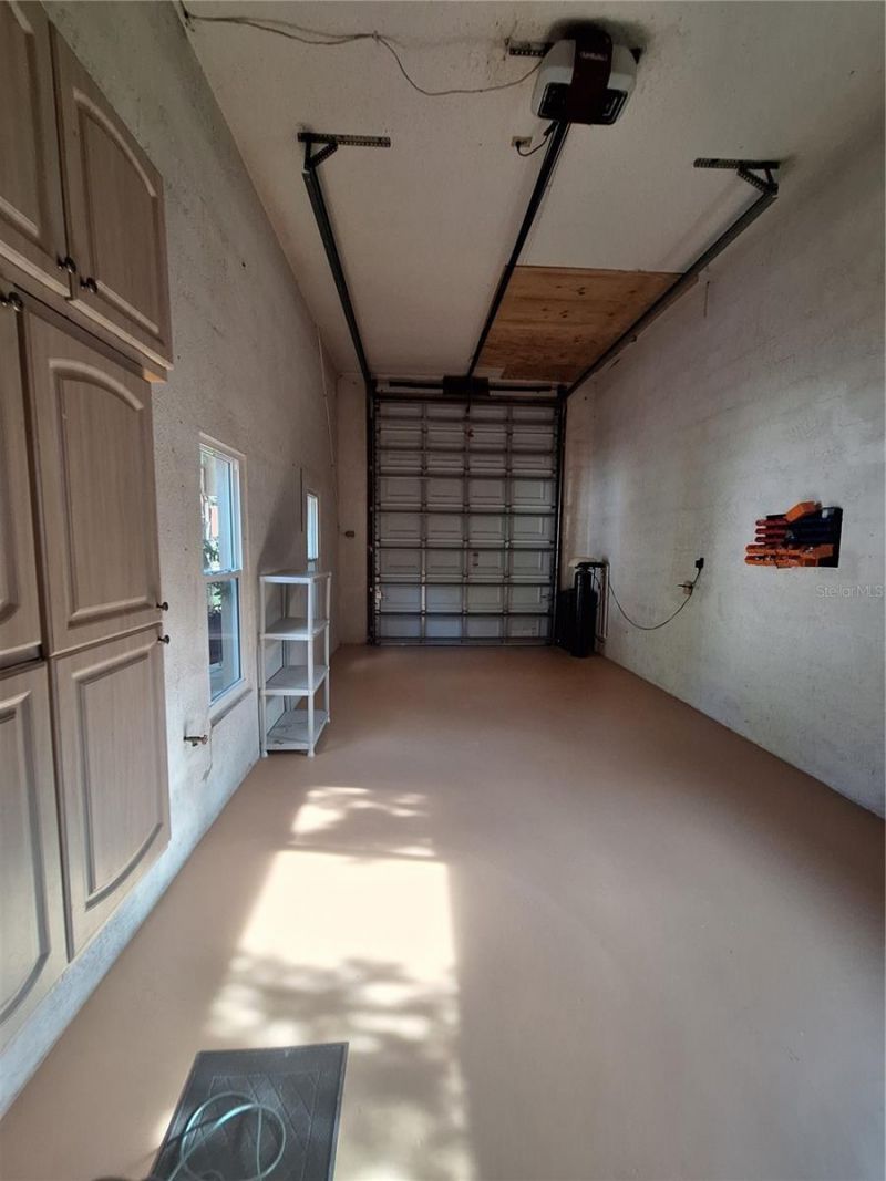 9613 Leeward Avenue, Largo, FL 33773 Photo