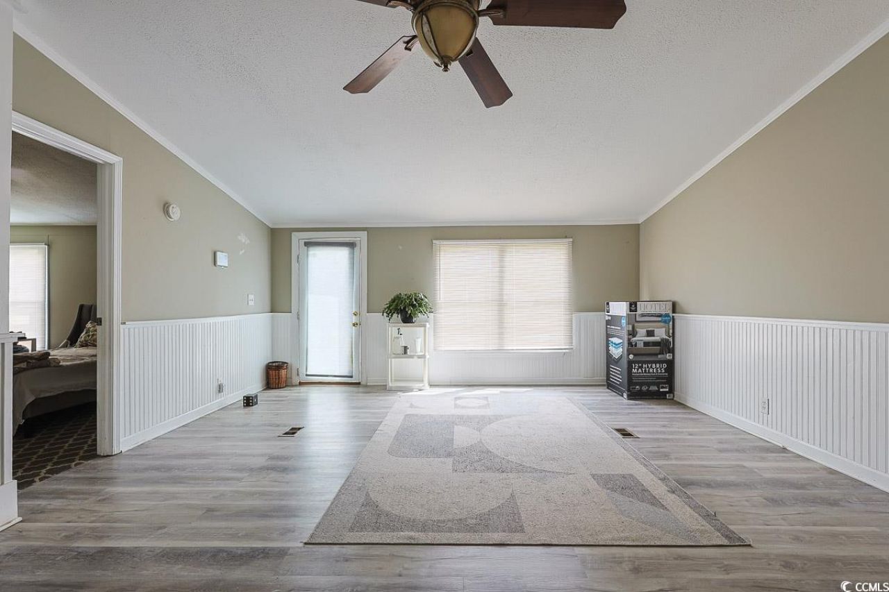 1011 Weslin Creek Dr. Photo 10