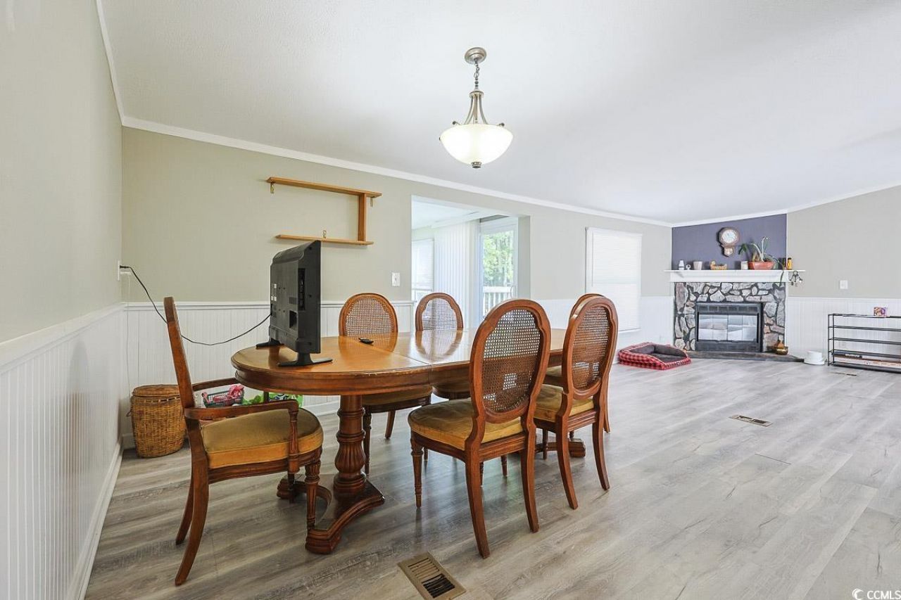 1011 Weslin Creek Dr. Photo 14