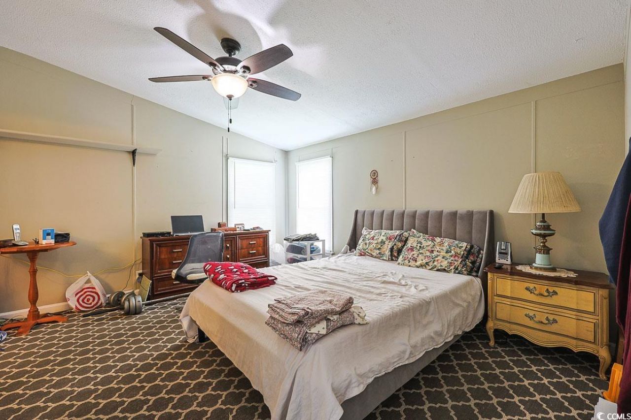 1011 Weslin Creek Dr. Photo 18