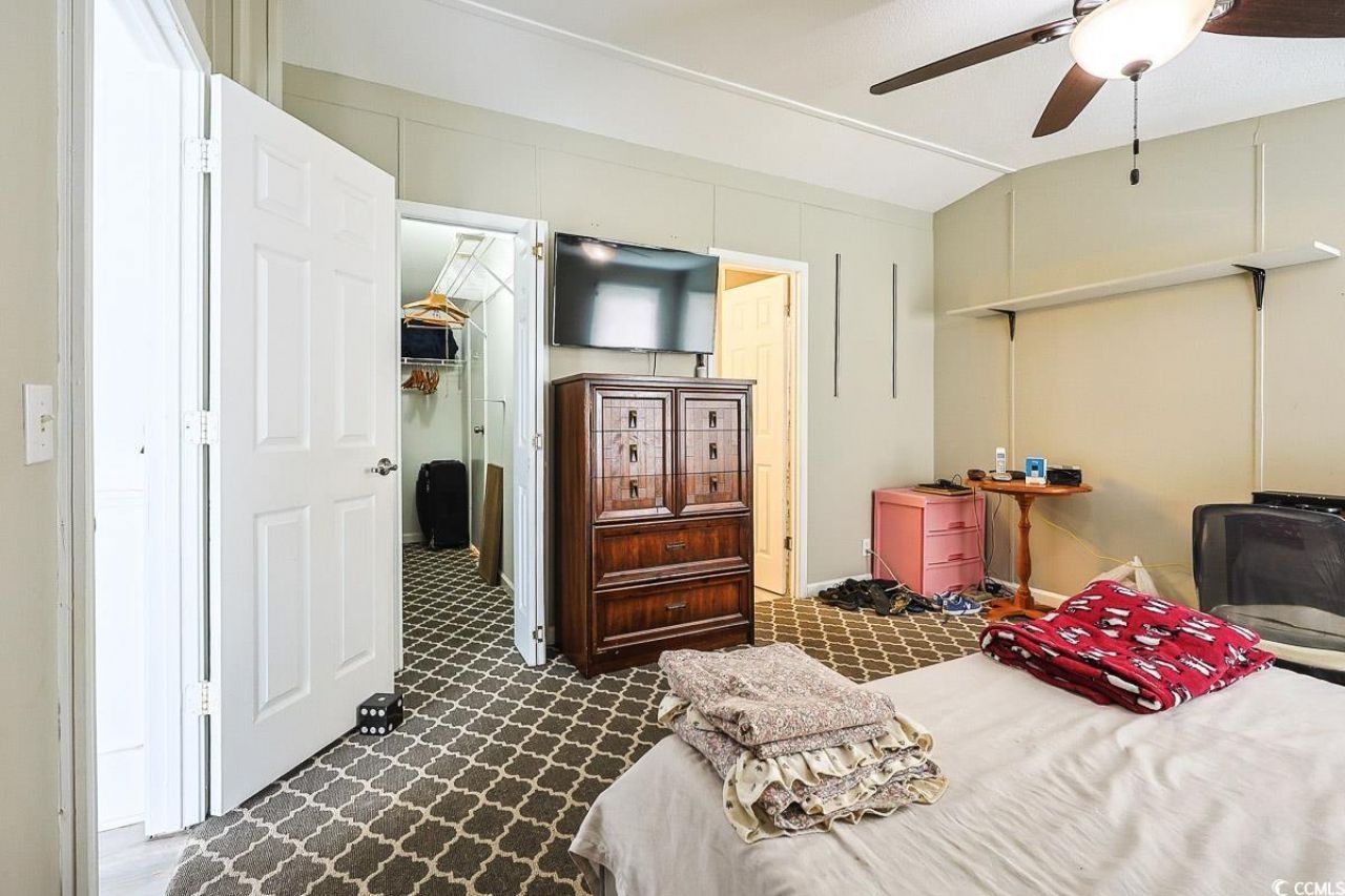 1011 Weslin Creek Dr. Photo 19