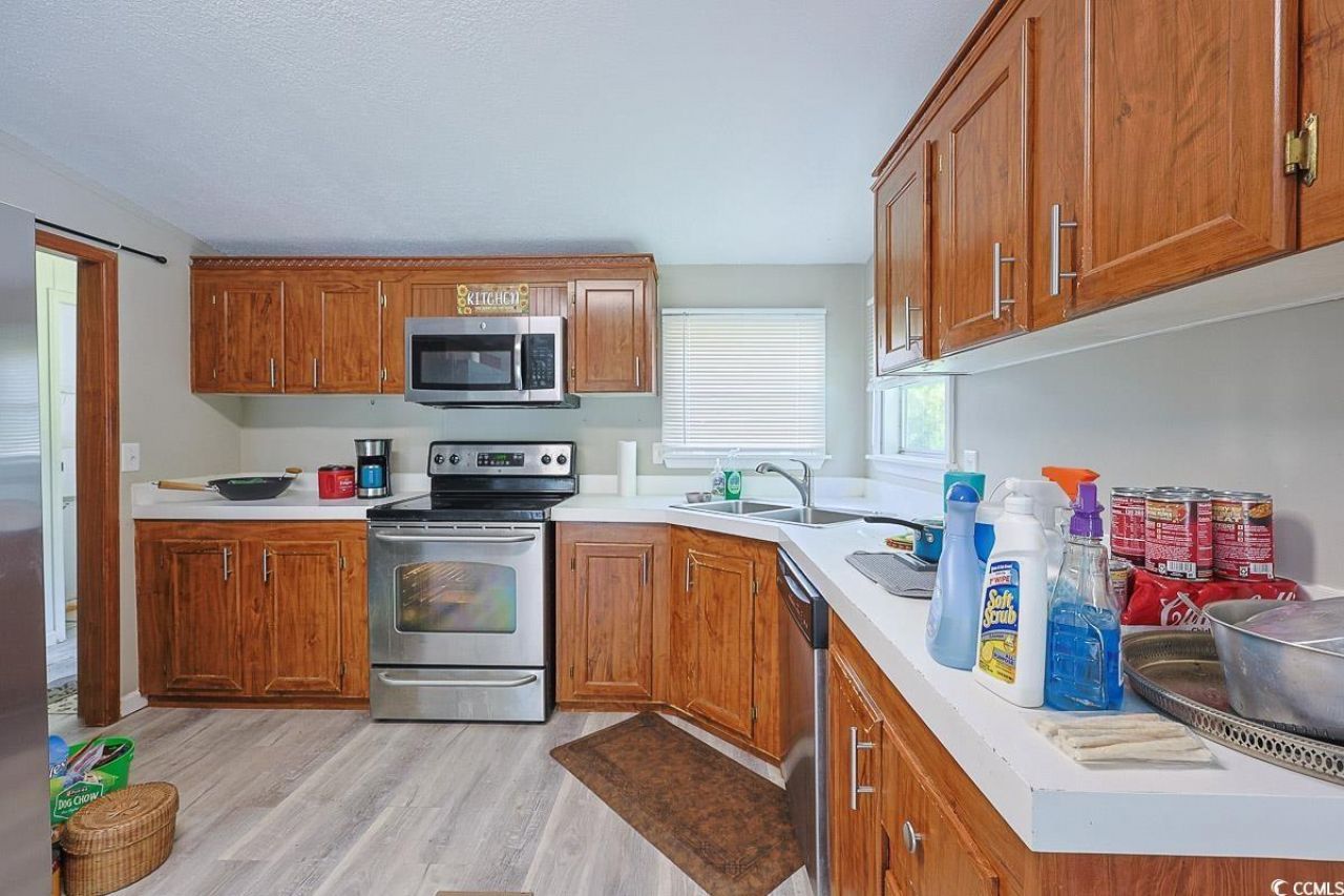 1011 Weslin Creek Dr. Photo 2