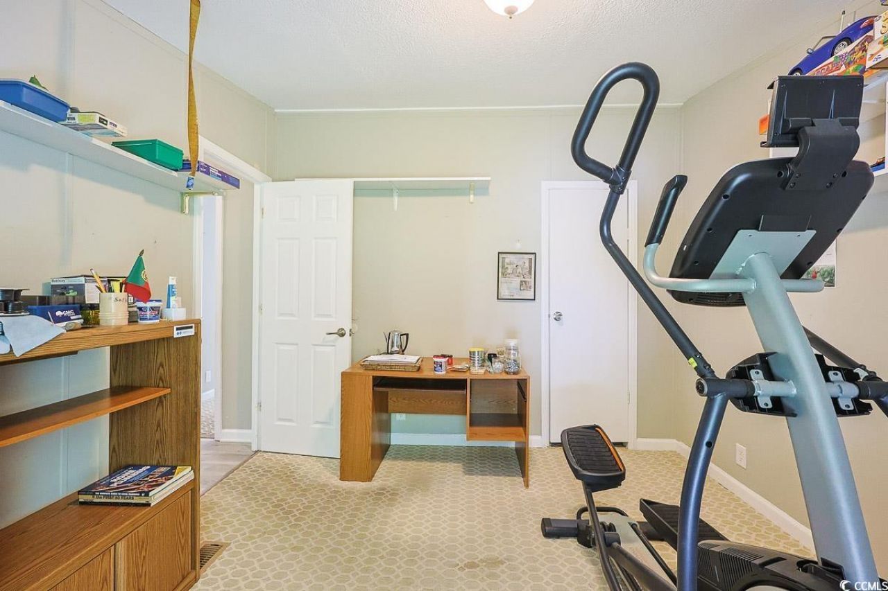 1011 Weslin Creek Dr. Photo 24