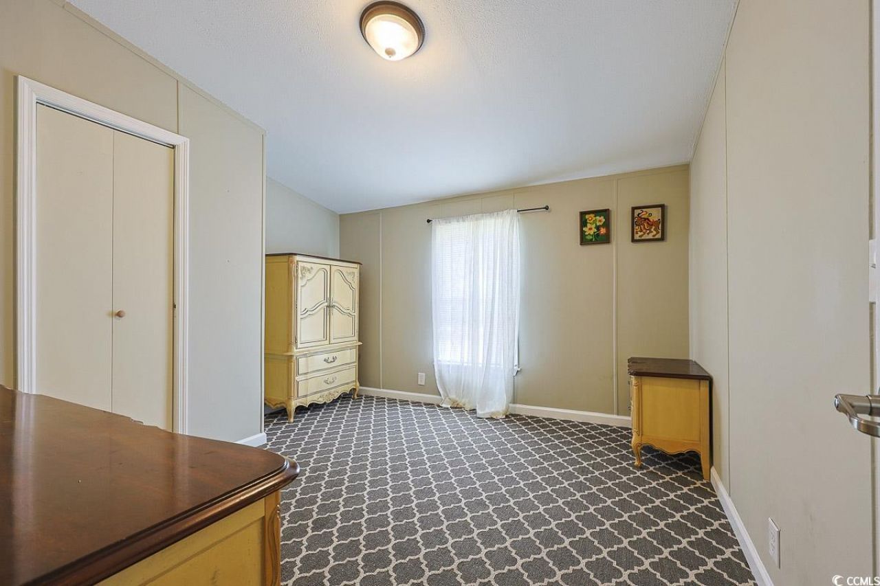 1011 Weslin Creek Dr. Photo 32