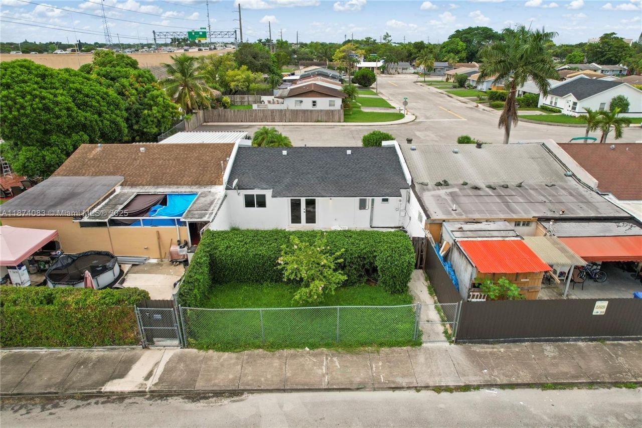 14857 SW 114th Ct, Miami, FL 33176 Photo