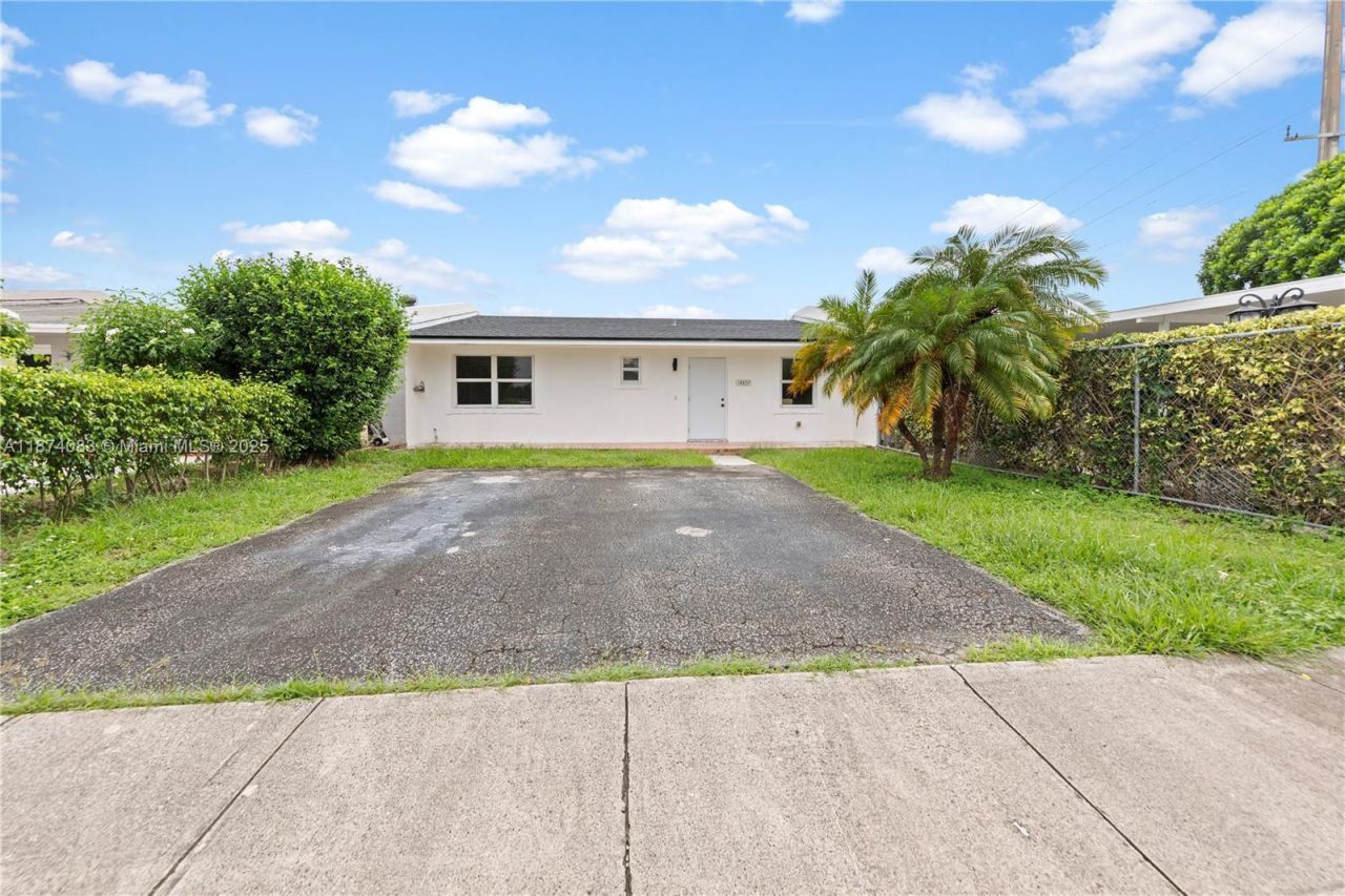 14857 SW 114th Ct, Miami, FL 33176 Photo