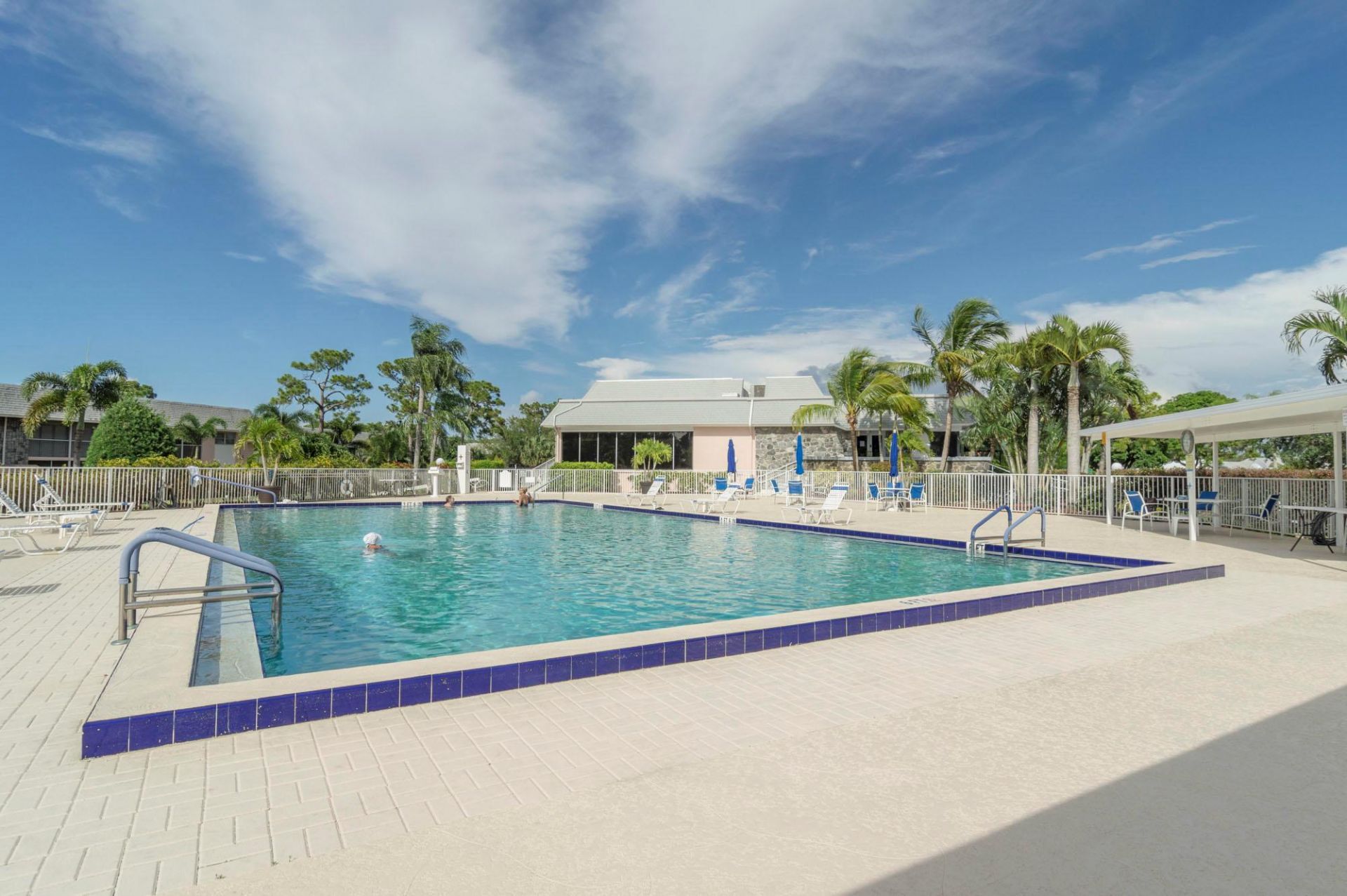 18081 SE Country Club Drive, Unit 3-26, Jupiter, FL 33469 Photo