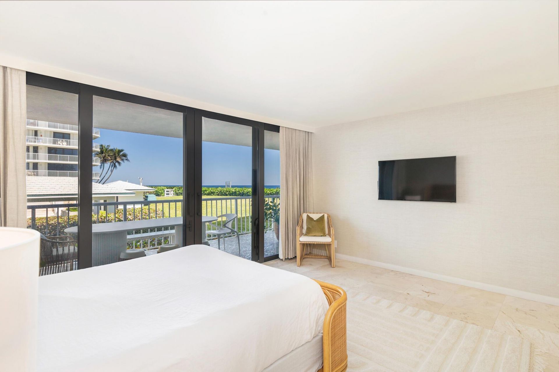 3170 S Ocean Boulevard, Unit 203 S, Palm Beach, FL 33480 Photo